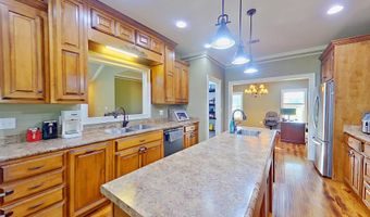 190 Claytie Douglas Rd, Alma, GA 31510