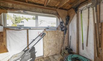 126 N Ocean Ave, Rockaway Beach, OR 97136