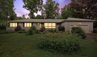 10 Pleasant Point Rd, Branford, CT 06405