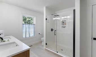 61 Beecher Rd, Brooklyn, CT 06234