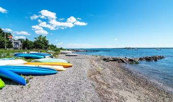 19 Waldron Ave, North Kingstown, RI 02852