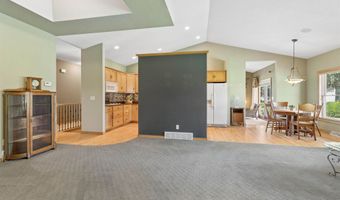 3831 N WAYSIDE Ln, Appleton, WI 54913