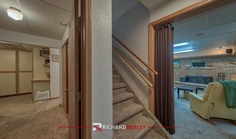 215 44th St N, Cody, WY 82414