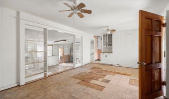 319 Kihapai St C, Kailua, HI 96734