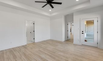 1165 Duke Dr, Bauxite, AR 72011
