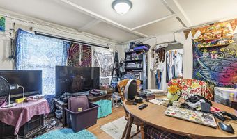 48 Drummond St, Auburn, ME 04210