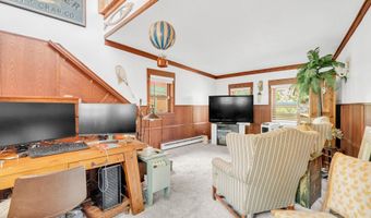 1805 ST Clair River Dr, Algonac, MI 48001
