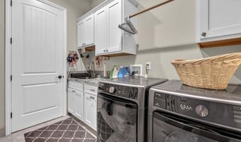 2385 Lompa Ln, Carson City, NV 89701