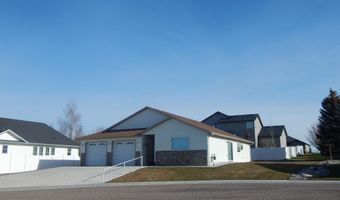 111 Sunset Ln, American Falls, ID 83211