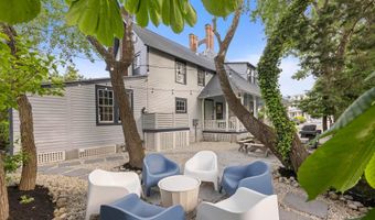 123 CORAL St, Beach Haven, NJ 08008