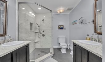 1919 LAKESIDE Dr, Orlando, FL 32803