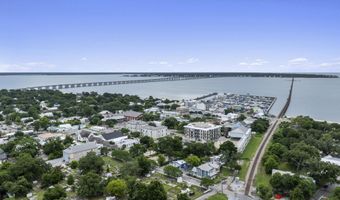 124 Court Unit # 203 St, Bay St. Louis, MS 39520