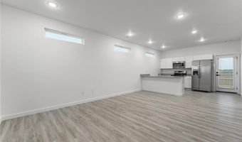 751 St Charles Pl, Bentonville, AR 72713