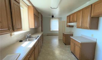 8279 Baumhart Rd, Vermilion, OH 44089