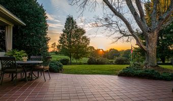 19134 Amelia Dr, Abingdon, VA 24211