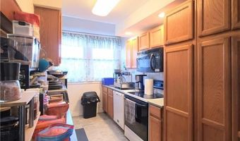 73 Old Fort Rd, Newport, RI 02840