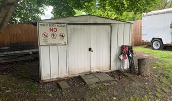 283 Webster St, Alderson, WV 24910