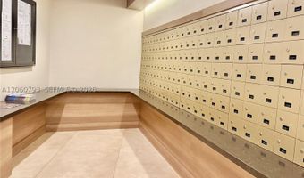 3701 N Country Club Dr 2205, Aventura, FL 33180