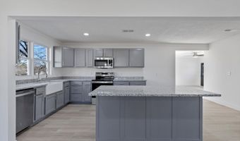 711 Walter St, Athens, TN 37303