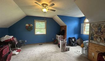 6 County Road 70 E, Bloomfield, IN 47424