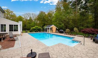 9 Heather Ln, Burlington, CT 06013
