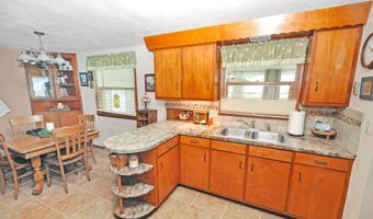 22 Greenmoor Dr, Arcanum, OH 45304