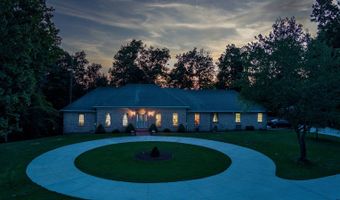 469 Mountain Ln, Albany, KY 42602