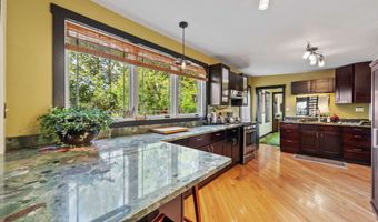 47 Dock Rd, Belmont, NH 03220