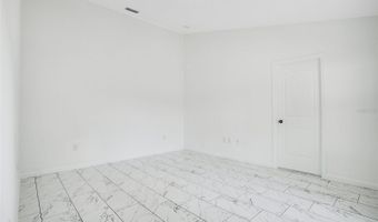 207 DENTON Ave, Auburndale, FL 33823