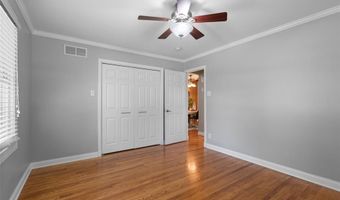 9217 Hallock Dr, Affton, MO 63123