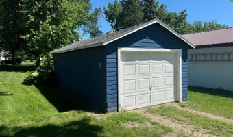 1007 5th St, Britton, SD 57430