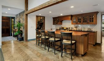 3 Raiders Ln, Darien, CT 06820