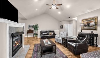 20 Hambleton Dr, Bella Vista, AR 72714