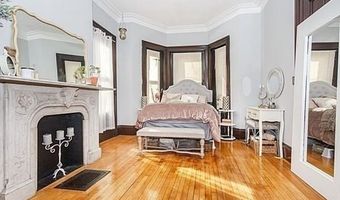 76 G St 1, Boston, MA 02127