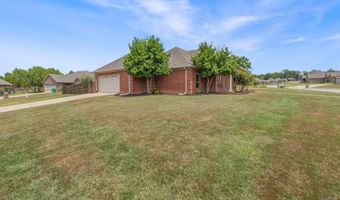 164 Crystal Lake Rd, Austin, AR 72007