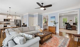 963 Westmoreland Cir NW, Atlanta, GA 30318