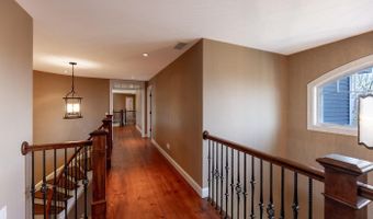 6 Crescent Dr, Bow, NH 03304