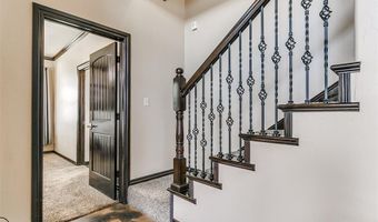 3918 S 4th St, Chickasha, OK 73018