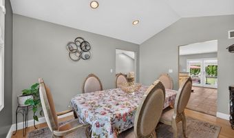 63 Ansel White Dr, Acushnet, MA 02743