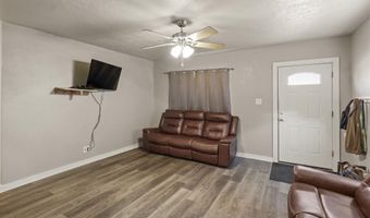 608 Welshire St, Carlsbad, NM 88220