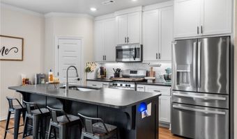 5912 SW Gentle Winds Ave, Bentonville, AR 72713