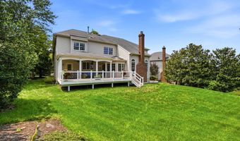 19704 STANFORD HALL Pl, Ashburn, VA 20147