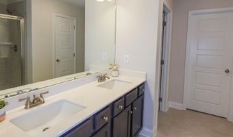 573 AUBURN Xing, Auburn, GA 30011