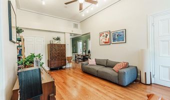 318 BAINBRIDGE St, Philadelphia, PA 19147