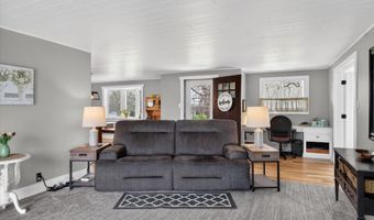 6410 W Madison Rd, Alma, MI 48801