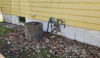 211 E 2nd St, Albert Lea, MN 56007