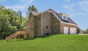 372 Foxboro Cir, Avon, IN 46123