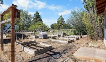 21010 Yeoman Rd, Bend, OR 97701