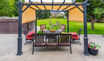305 Spring Meadows Dr, Idaho Falls, ID 83404
