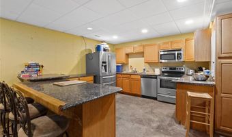 15811 Jedberg Ln, Ballwin, MO 63021